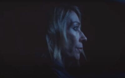 Kim Gordon-Bye Bye: The Queen is back