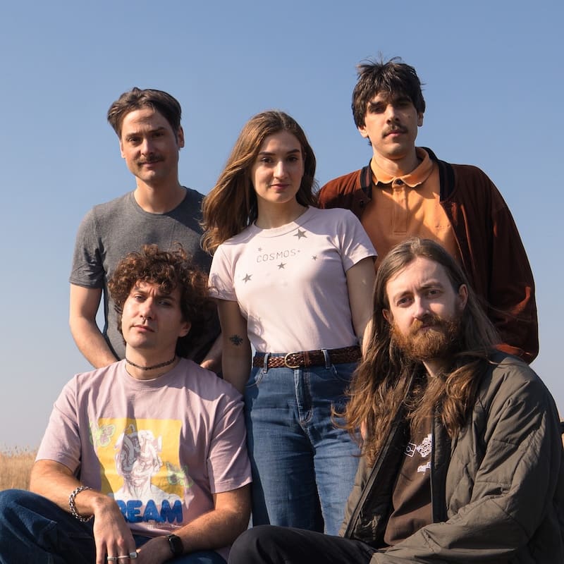 how to make friends band - indieberlin single review - around the block