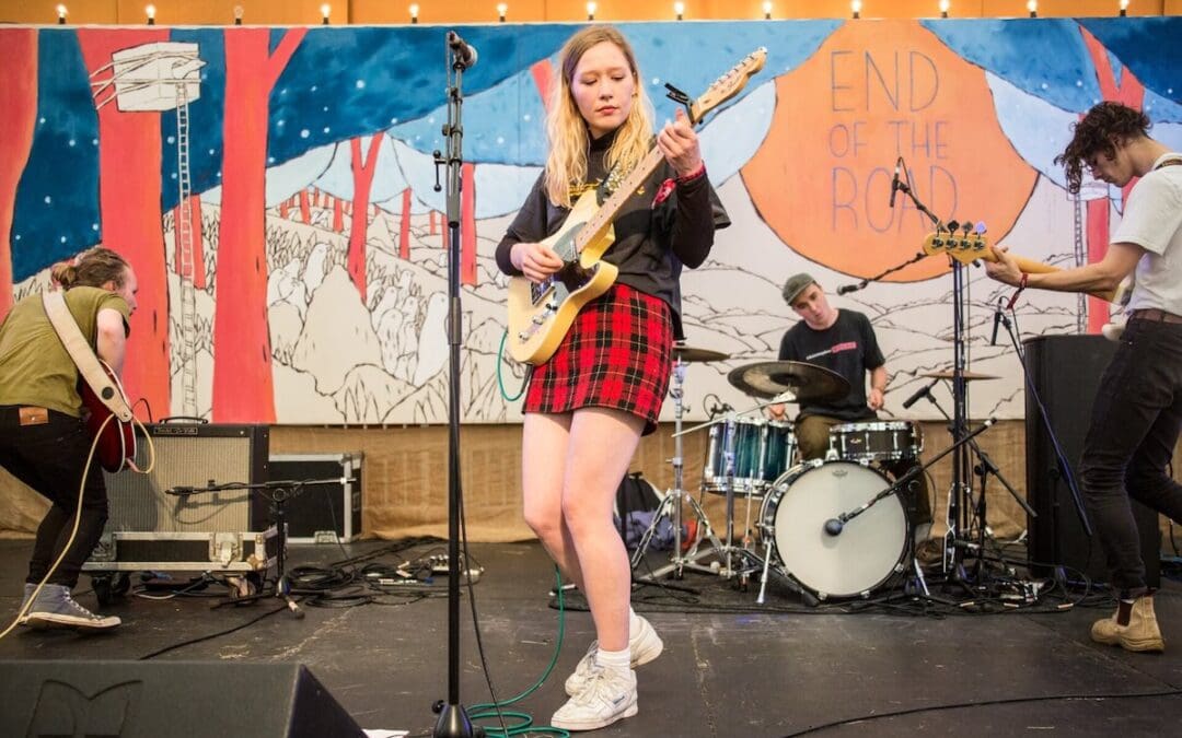 Julia Jacklin performing on the Tipi Stage on day 3 of the 2016 End of the Road Festival in Larmer Tree Gardens in Dorset - featured by indieberlin